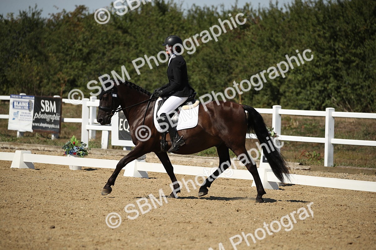SBM_005736 - Class 11 - Novice 5 - 13.19-14.22