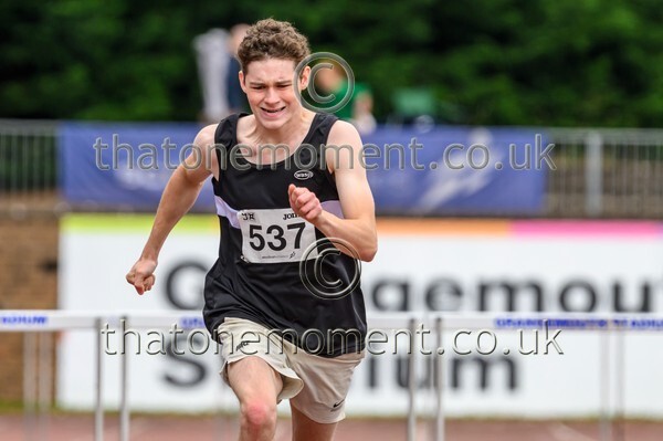 Sen25SAT-923320 - Track Male Set One