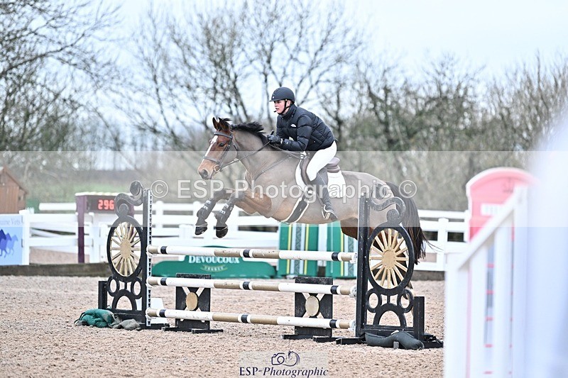 241127-105332-00282 - Cls 02A&B Snr Disc & 1.00m Open