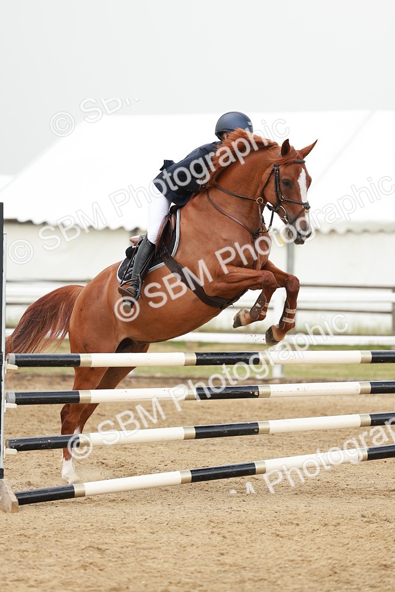 SBM_007057 - Class 2 - Senior Discovery - 1.00m Open