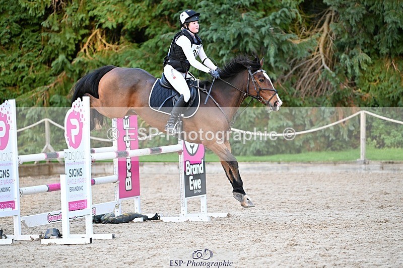 241117-153427-04809 - Cls 4 100-105cm