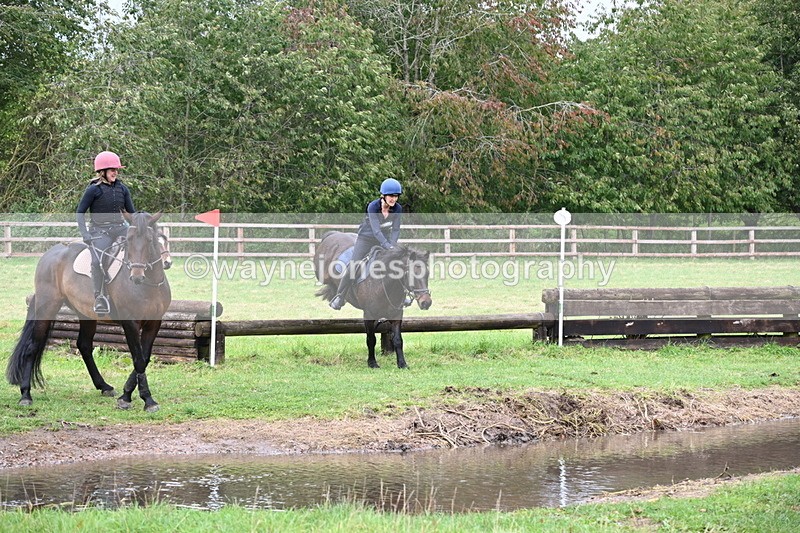 WJ6_3043 - Time at Photographer 11:01 to 11:20