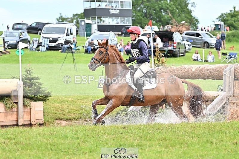 240525-151638-16234 - 216-I'M_A_WONDER-Rosie_Bradley-Hole