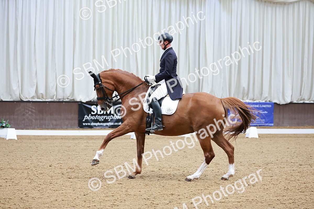 SBM_015754 - Class 5 - FEI INT II - 15.48-17.00