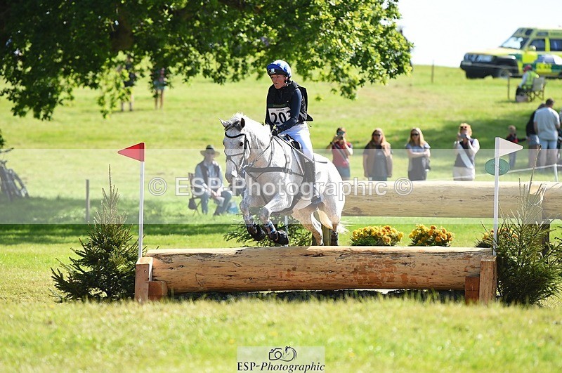 230527-094540-08404 - 203-DHI_CHILLI_START-Sophie_Hodgson-XC