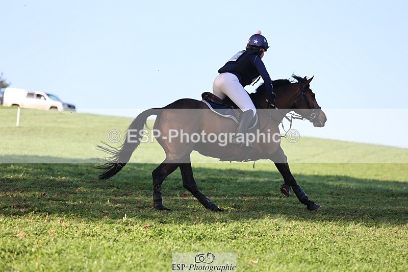 241026-111743-12273 - 373-Isabelle.Thwaite-BEACH.LADY