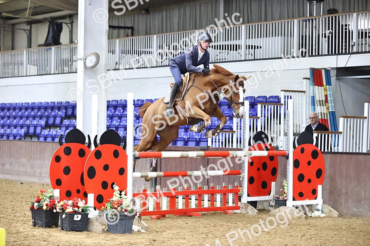 SBM_002349 - Class 11 - Senior Foxhunter - 1.20m