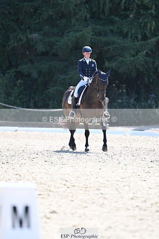 250810A-150140-07548 - 008-Caitlin.BurgessChocotof