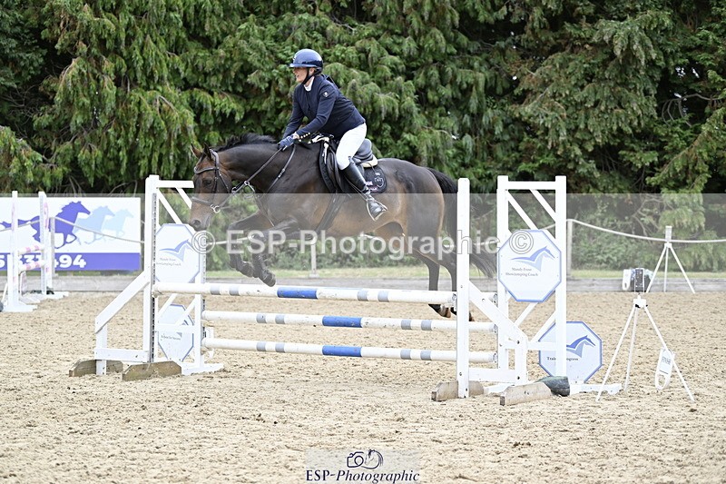 250830A-102242-05561 - Cls 21 British Novice and 90cm Open