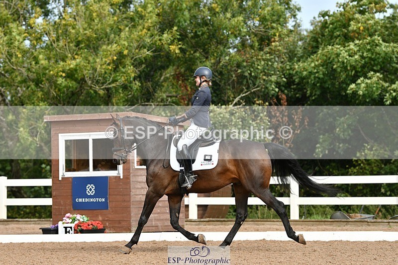 250906-100425-00560 - 098-Lucie.StokoeDionis