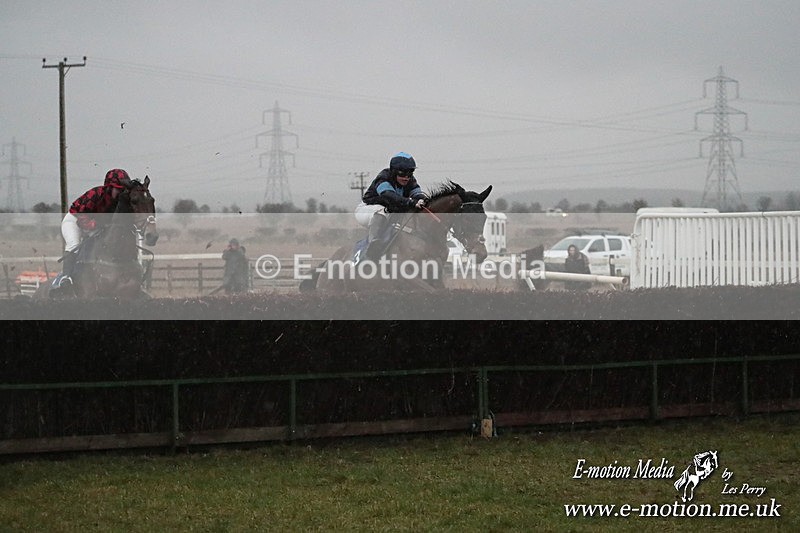 PtP 260125 1233 - Cocklebarrow Point-to-Point racing with the Heythrop Hunt 26/01/25