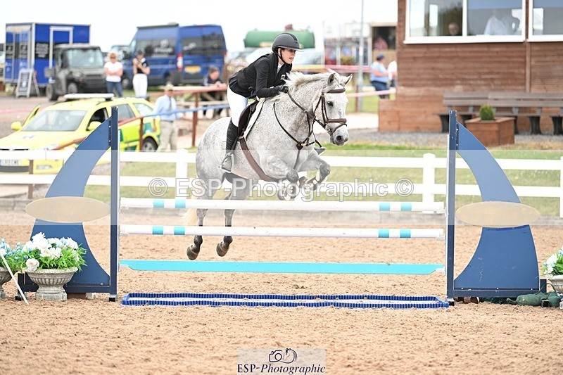 250629-135333-11441 - Cls 37 Newcomers and 1m Open