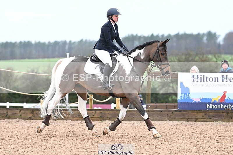 231203A-100024-00297 - Cls 14+15 Club and Schools 70cm