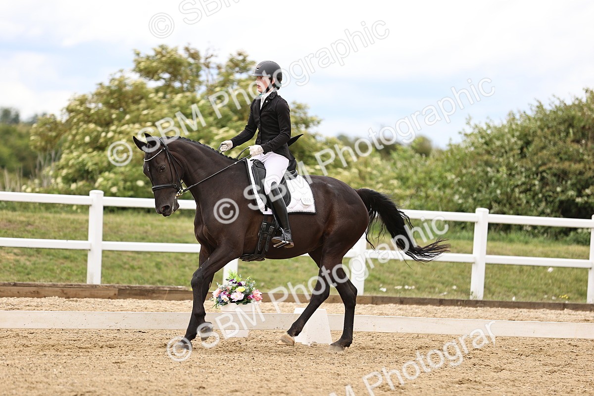 SBM_002738 - Class 2 - Novice 4 - 12.00-13.10