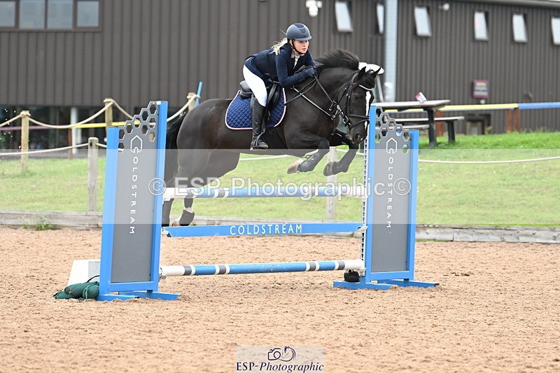 240907A-142839-02345 - Cls 4 Pony Big Team 95cm & 1.05m
