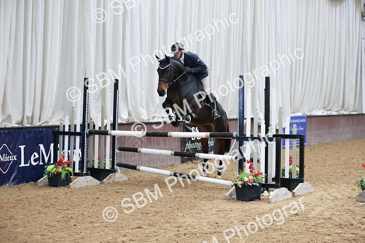 SBM_004149 - Class 11 - Senior Newcomers - 1.10m