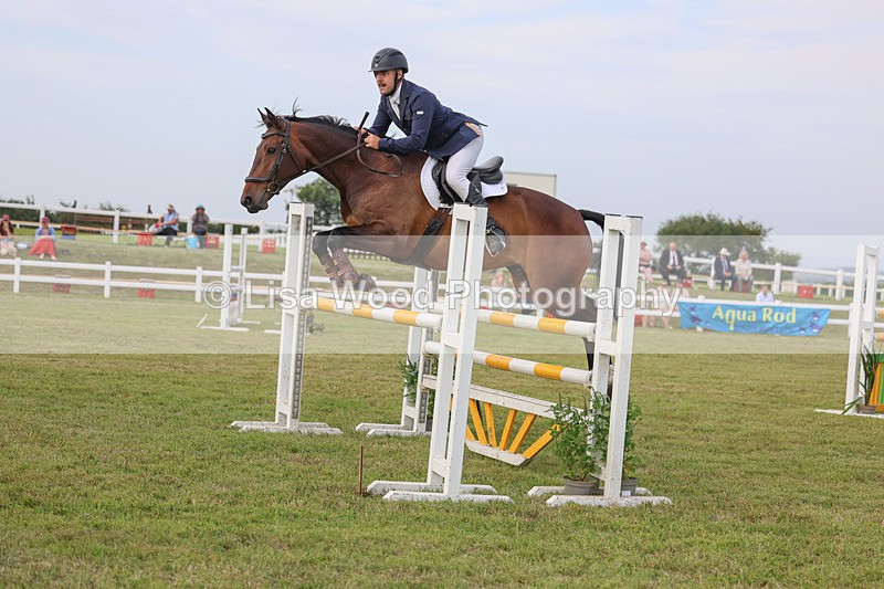 3E7A1017 - Class D: Showjumping Senior Newcomers/1.10m open