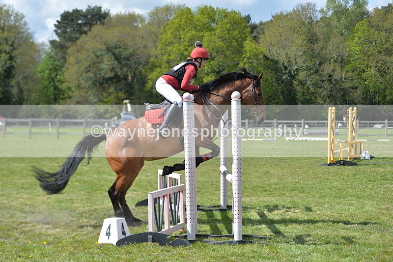 NGP_8711 - Rider numbers 114,101 to 106