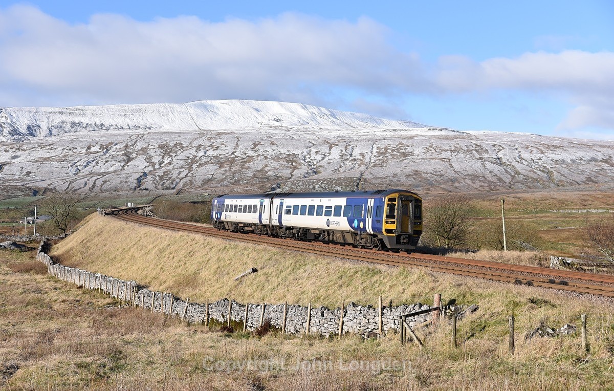 JL - 19.11.25 158787 10:58 Carlisle - Leeds, Ribblehead - Latest shots