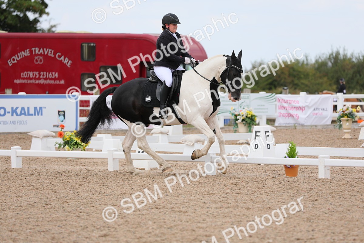 SBM_05594 - Class 32 Novice 1