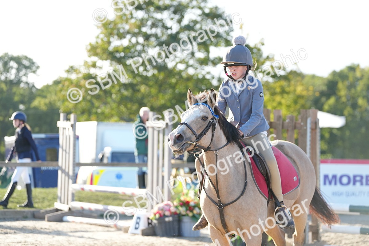 SBM_53900 - J8 - Junior Pony 65cm Championship