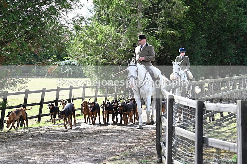 WJ7_7295 - Berks & Bucks at Blandy’s Farm 31-08-25