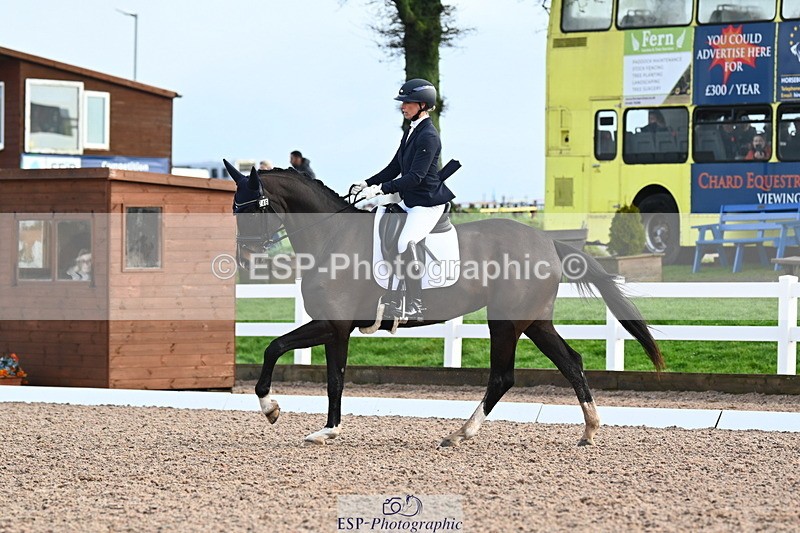 240218A-092908-05326 - 246-Hannah.Biggs-St.Giles.Fortune.Cookie