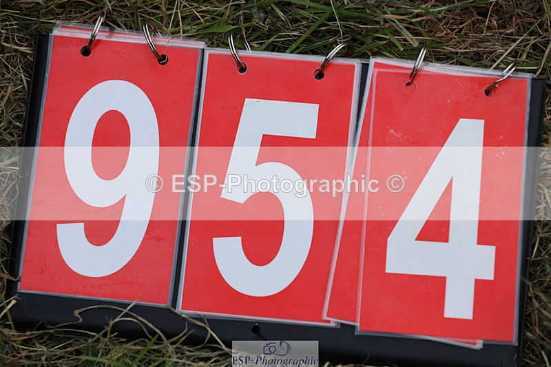 240825X-170731-37864 - 80cm XC 16.30 to 17.30