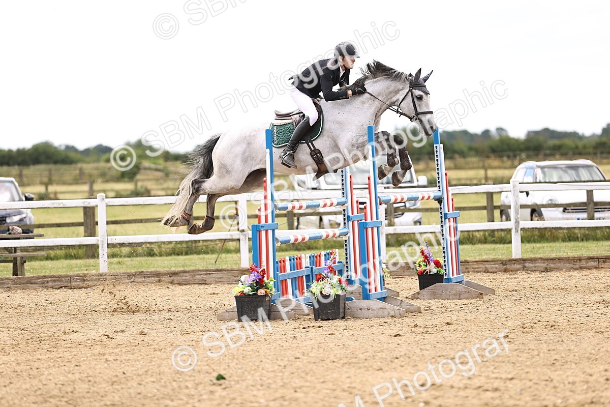SBM_003672 - Class 22 - Senior Foxhunter 1.20m