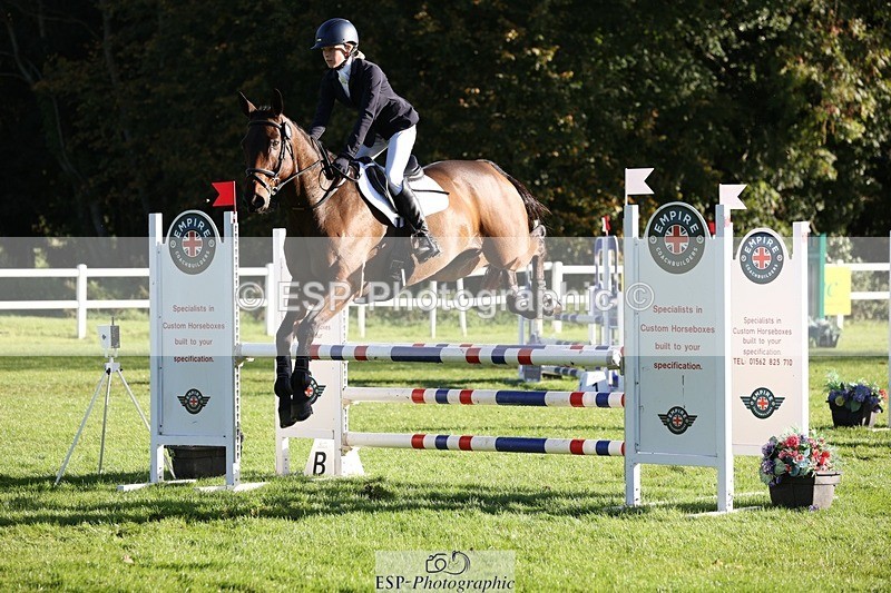 231022-102019-24466 - 658-DANCING.PADDE-Fenella.Redvers-TrotUp+SJ