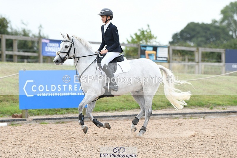 250807-111442-00530 - 90cm Round 1