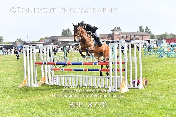 BPP_8770 - CLASS 2 The RHS Equikro Equestrian Classic Championship Qualifier (1.20m)