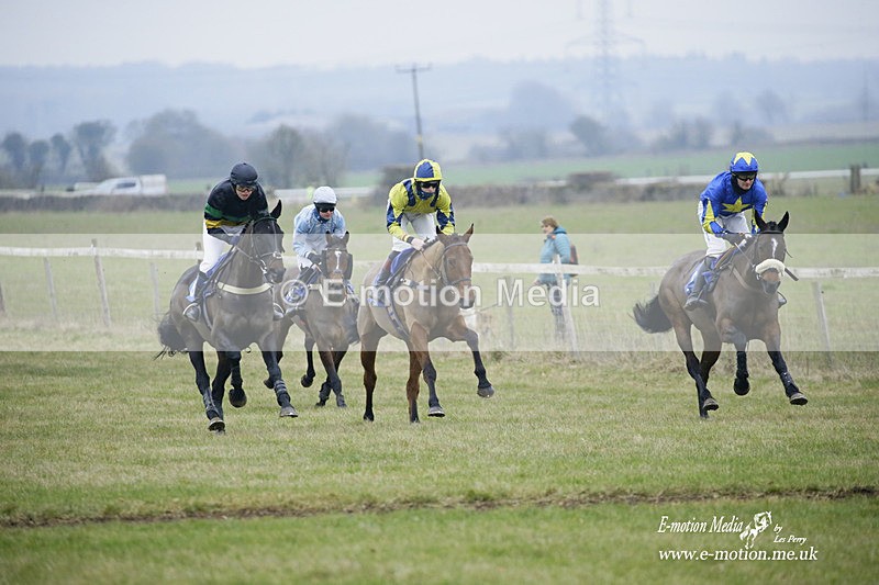 PtP 230122 314 - Cocklebarrow Races - Heythrop Hunt - 23/01/22