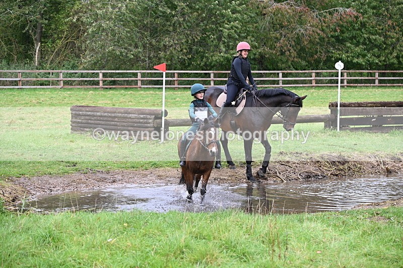 WJ6_3073 - Time at Photographer 11:01 to 11:20