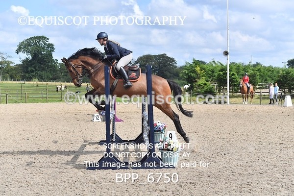 BPP_6750 - CLASS 3 Senior BritiNovice/ 90cm Open