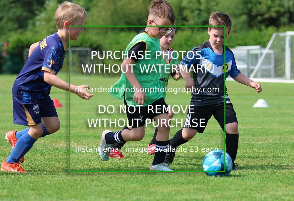 533A8303 - Kendal United Boys & Girls,Saturday minis (11/7/26)