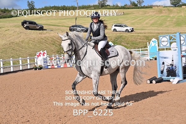 BPP_6225 - CLASS 11 THURS GFS Saddles Senior Newcomers/1.10m Open