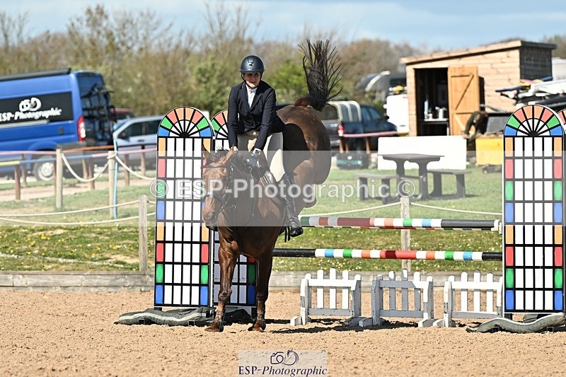 250416-152957-01765 - Cls 6 Foxhunter and 1.20m