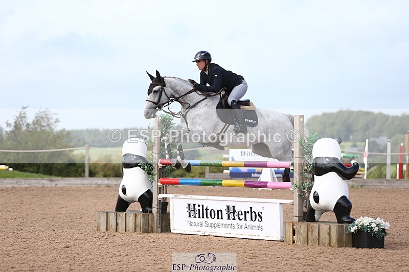 230812A-122841-09043 - Cls 32 Foxhunter