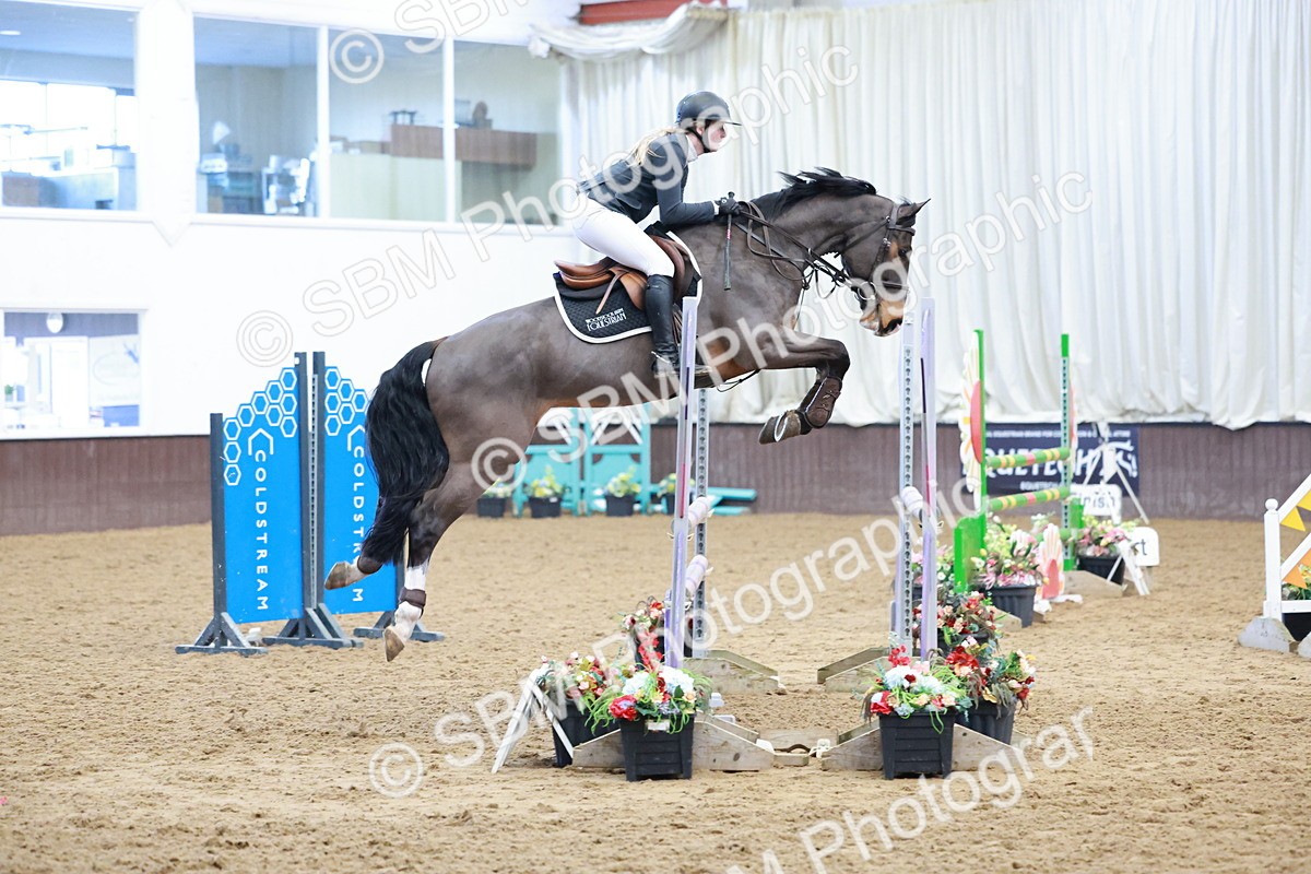 SBM_003704 - Class 11 - Senior Newcomers/ 1.10m Open