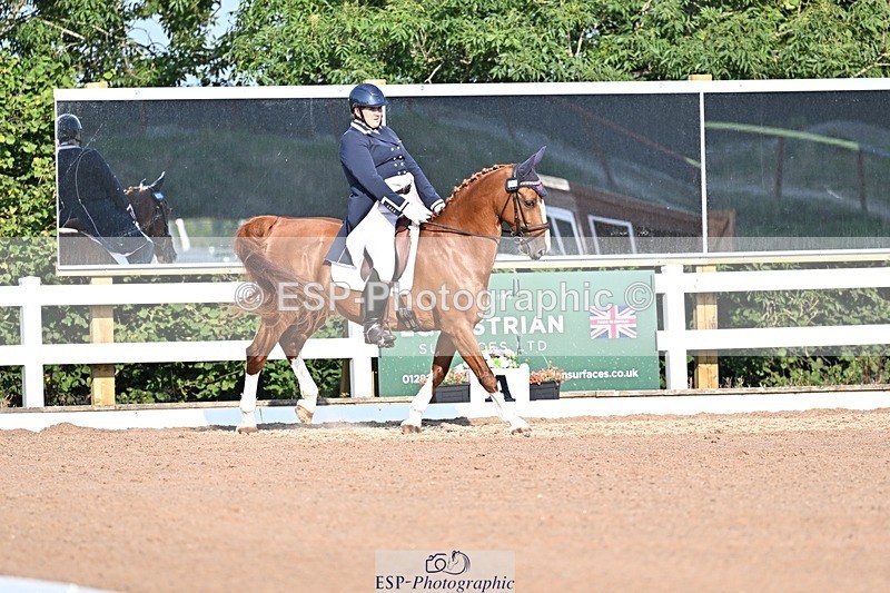 250816-085807-02127 - 043-Camilla.StevensAngelica