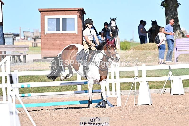 250708A-174846-00354 - 80cm Classes