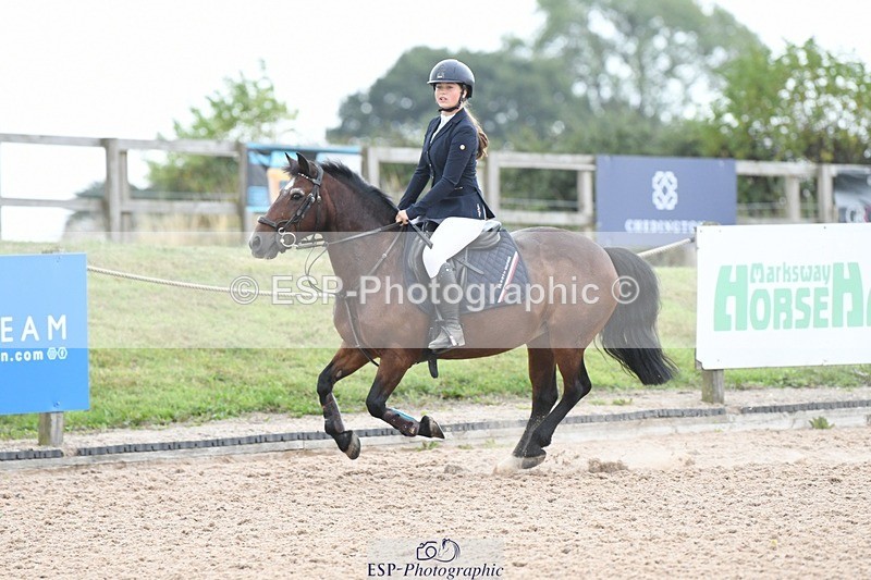 250807-100922-00074 - 60cms Round 1