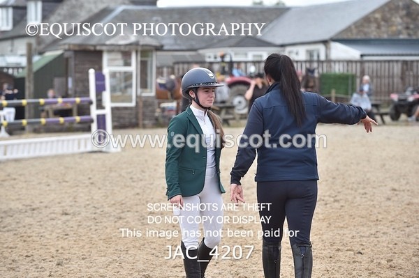 JAC_4207 - CLASS 6 Senior Foxhunter/ 1.20m Open