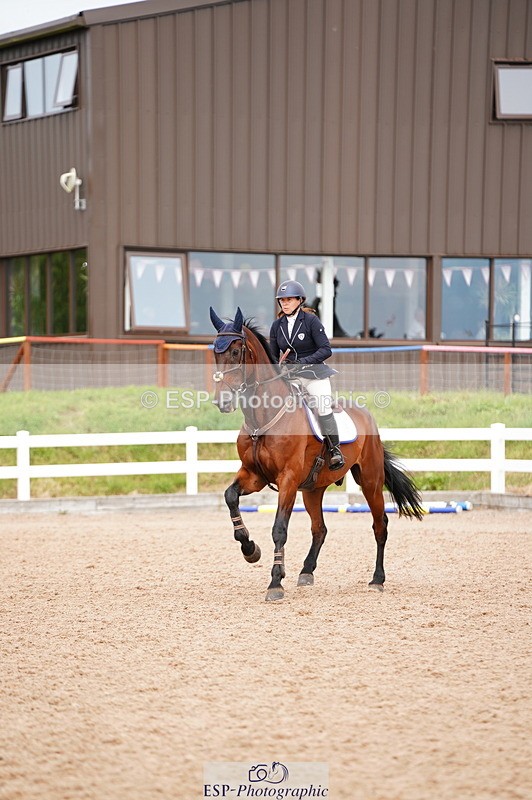 240803A-142222-08470 - Cls 38 1.05m Amateur Qualifier