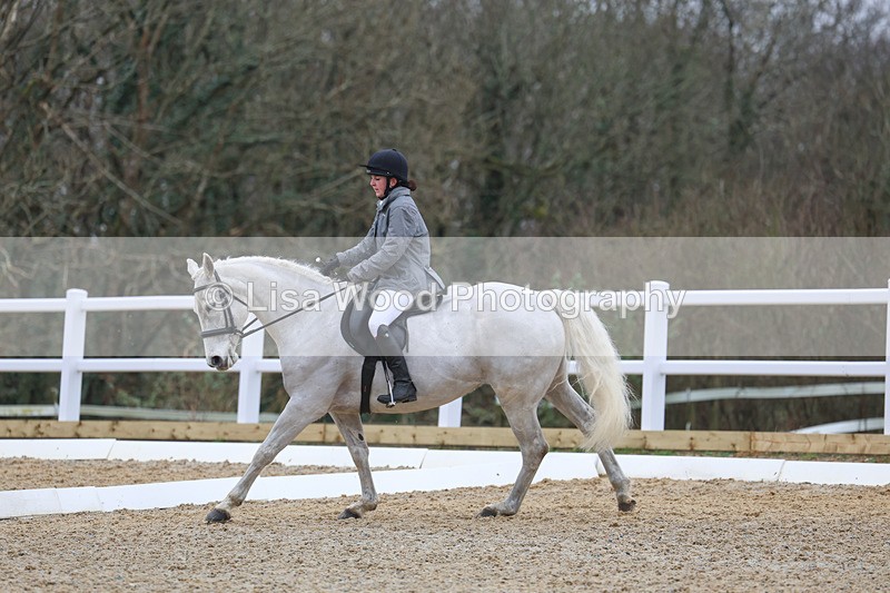 3E7A1024 - Class 5: Novice 1 2024 Section A