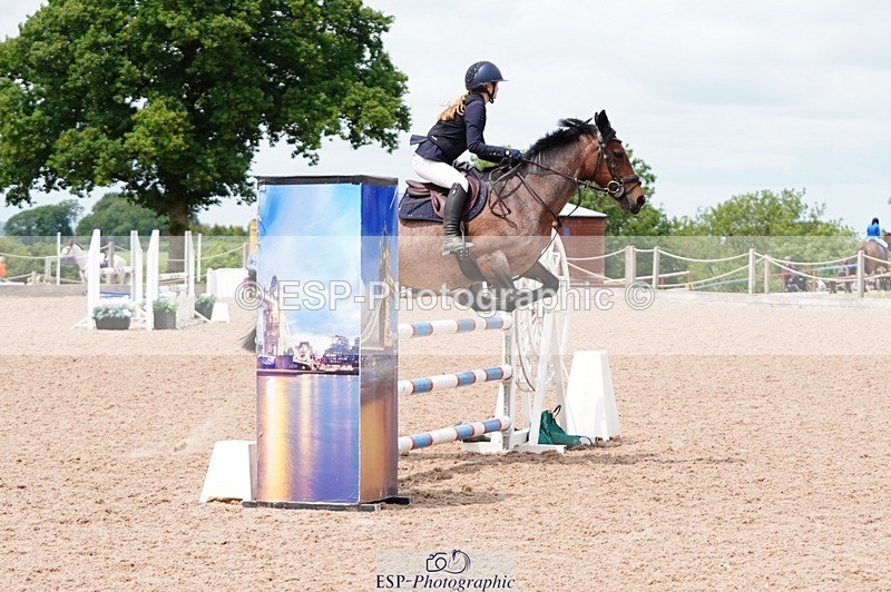 250608-130638-02818 - Cls 9 Pony Newcomers and 1m