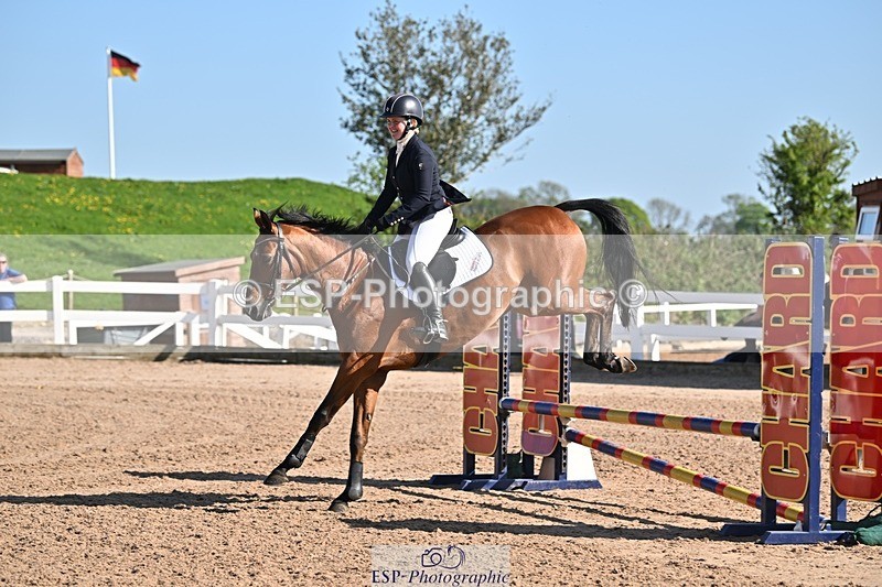 250429-170011-00133 - 70cm