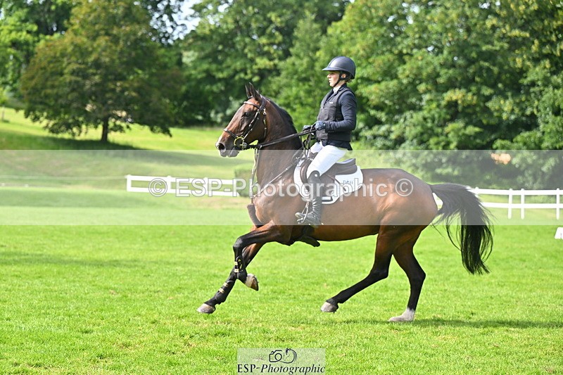 140626A-164716-00300 - Cld 46 Snr 1m 10 Grand Prix