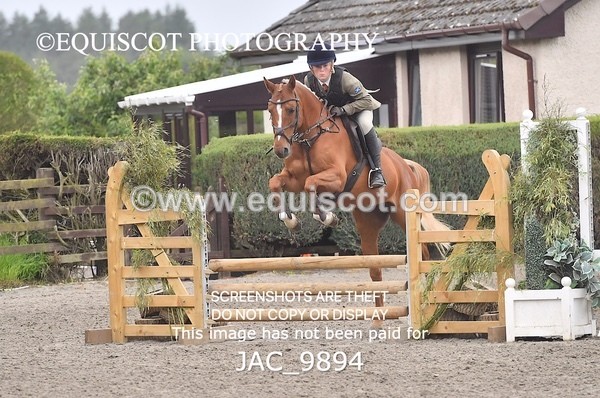 JAC_9894 - CLASS 3 Intermediate Working Hunter (0.70m - 0.85m)